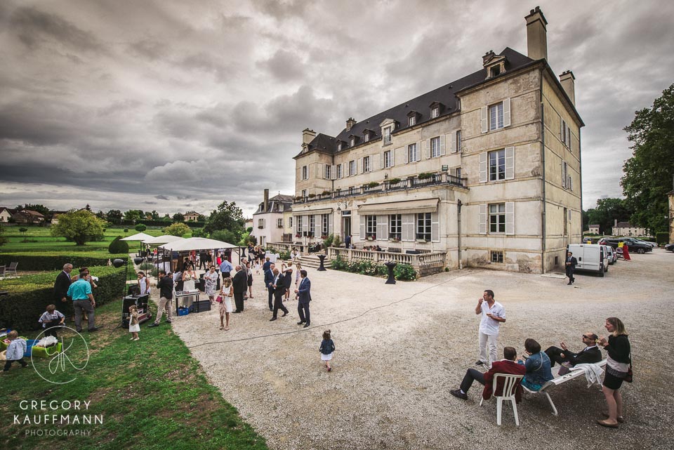 Où se marier en Bourgogne ? Image du château de Saulon en Bourgogne